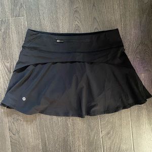 Lululemon Play off Pleats skirt skort - black